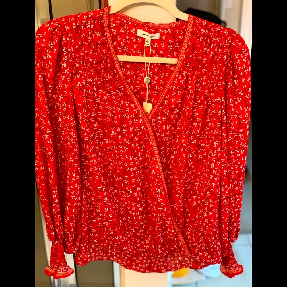 Max Studio top NWT